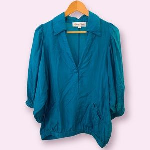 100% silk turquoise top